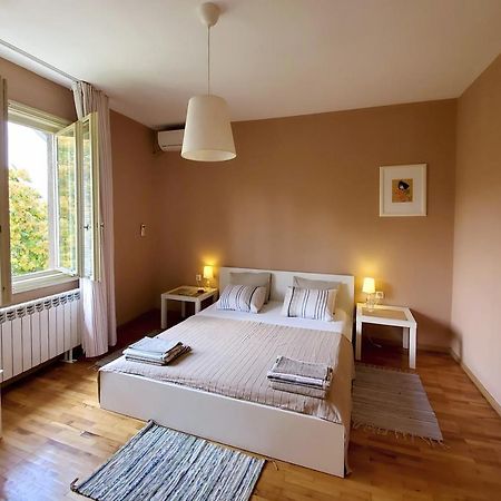 Sunny Central Apartment Sofia Exterior photo