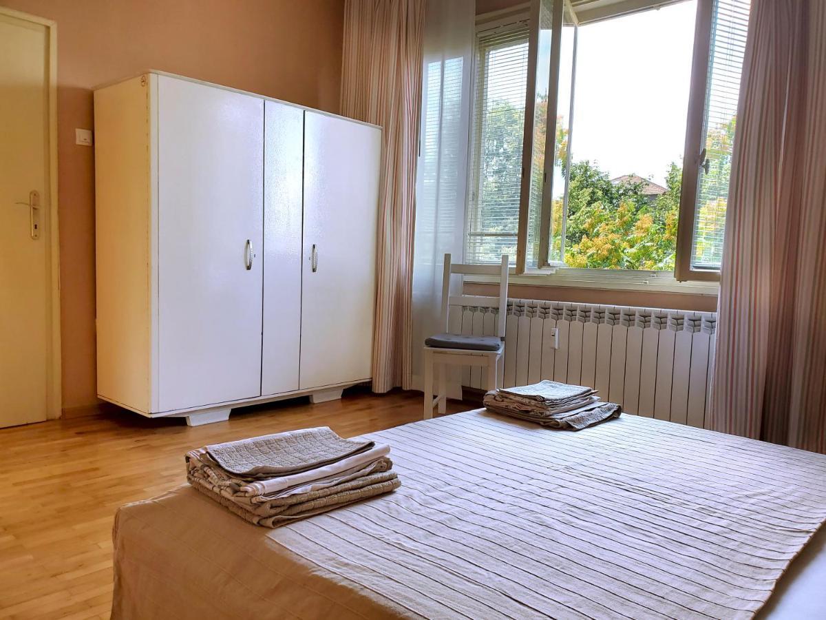 Sunny Central Apartment Sofia Exterior photo